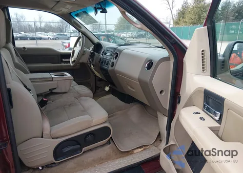 2004 Ford F-150 Stx/Xl/Xlt z USA, uszkodzony, nr VIN 1FTRX12W64NC17734